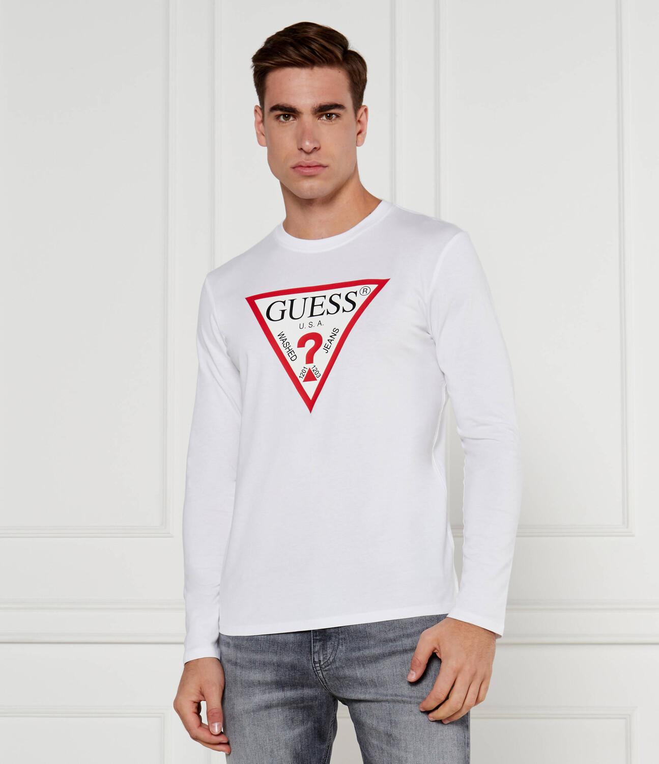 Лонгслив GUESS Slim Fit, белый
Лонгслив GUESS Slim Fit, белый