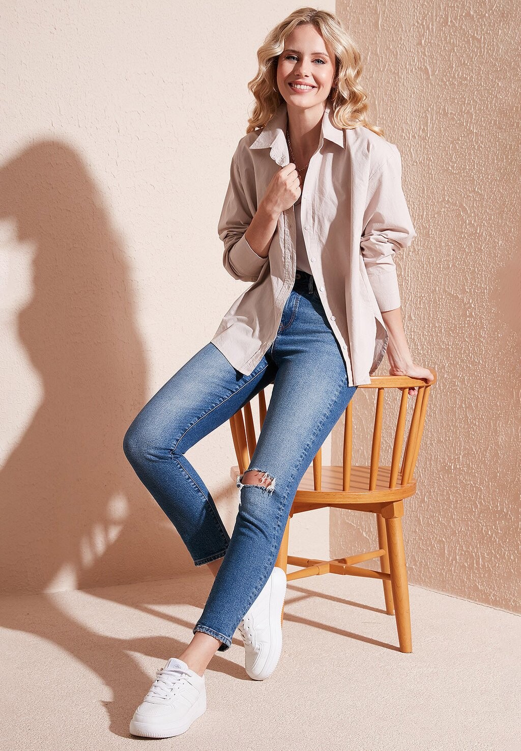 Блузка-рубашка Loose Fit LELA, камень
Блузка-рубашка Loose Fit LELA, камень