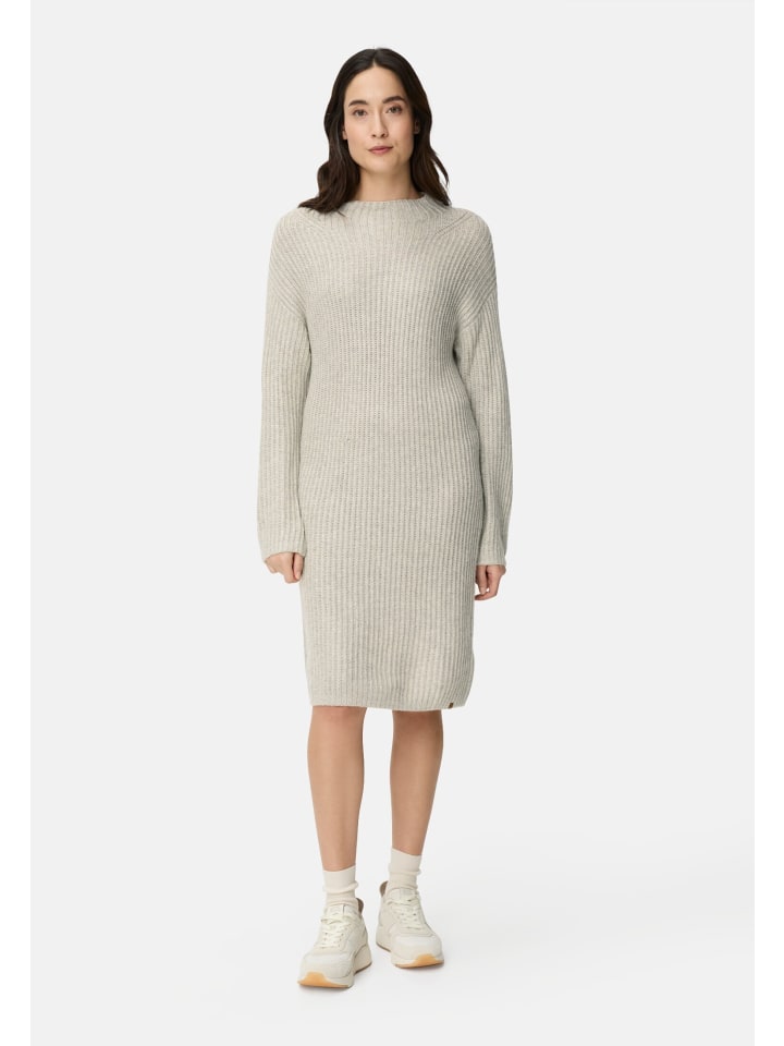 Светло-серое вязаное платье с круглым вырезом Camel Active, светло-серый
Светло-серое вязаное платье с круглым вырезом Camel Active, светло-серый