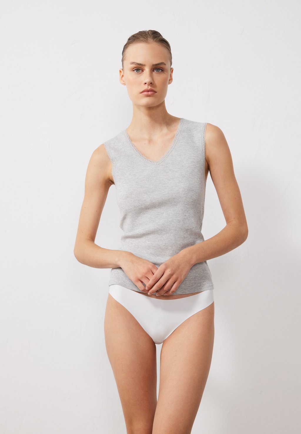 Трусы 5 PACK Anna Field, темно-фиолетовый
Трусы 5 PACK Anna Field, темно-фиолетовый