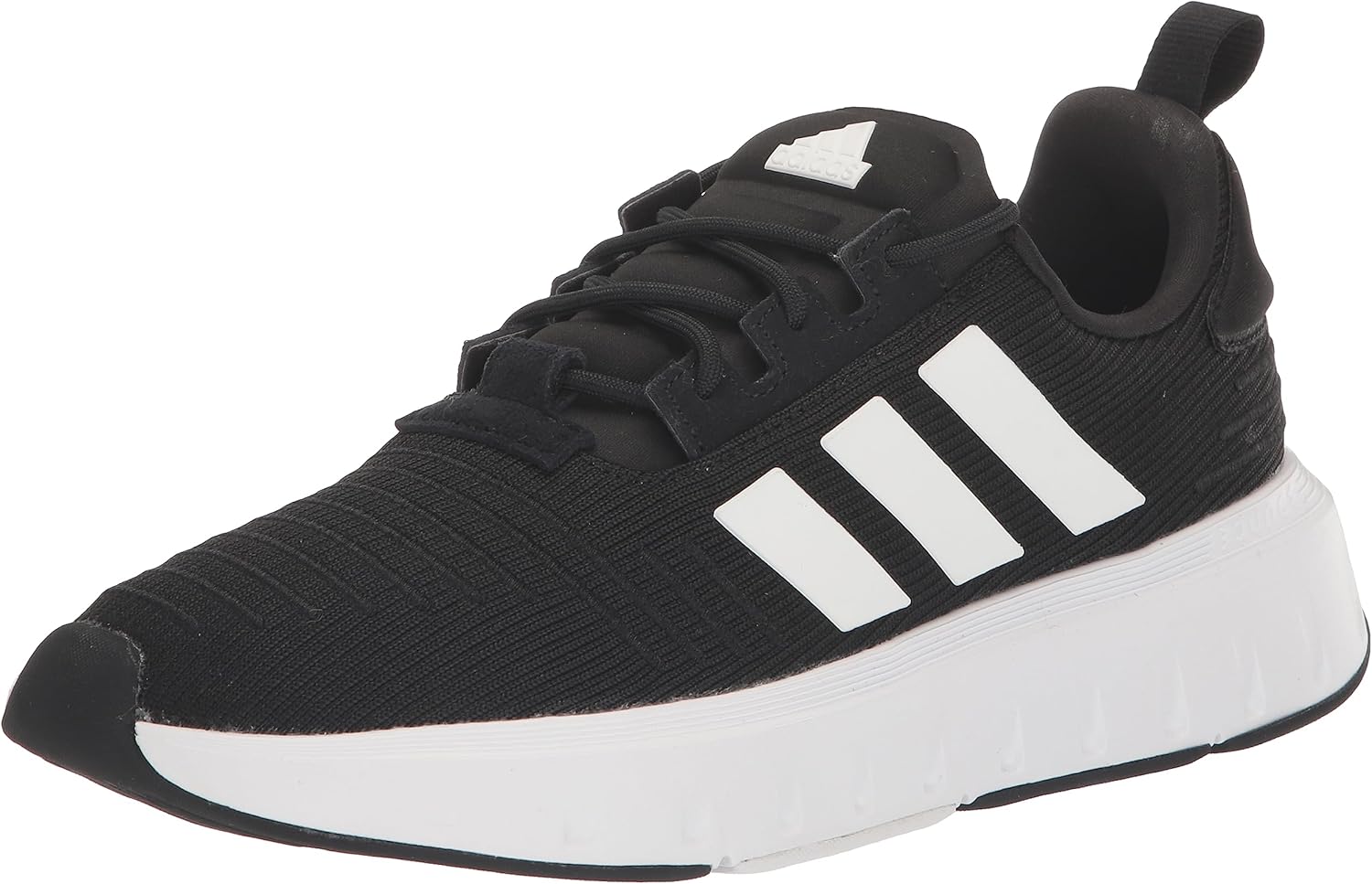 Мужские кроссовки Adidas Swift Run, белый/черный
Мужские кроссовки Adidas Swift Run, белый/черный