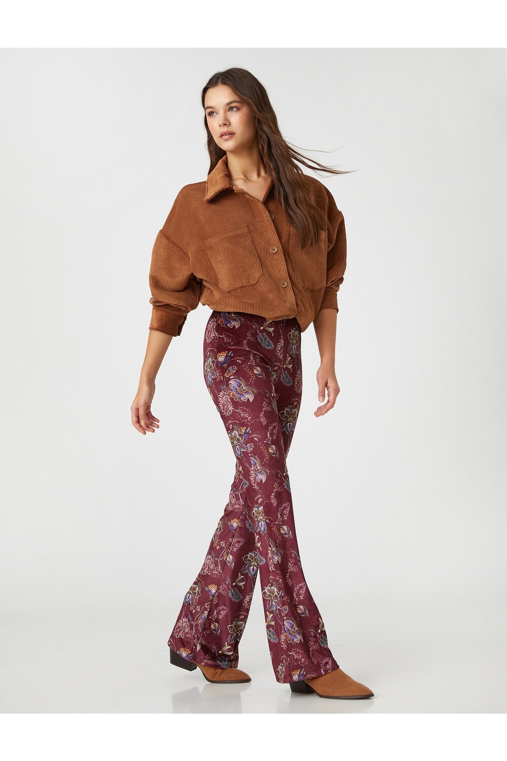 Расклешенные брюки с бархатным цветочным узором и высокой талией Koton, бордовый, Красный, Расклешенные брюки с бархатным цветочным узором и высокой талией Koton, бордовый
Расклешенные брюки с бархатным цветочным узором и высокой талией Koton, бордовый, Красный, Расклешенные брюки с бархатным цветочным узором и высокой талией Koton, бордовый
