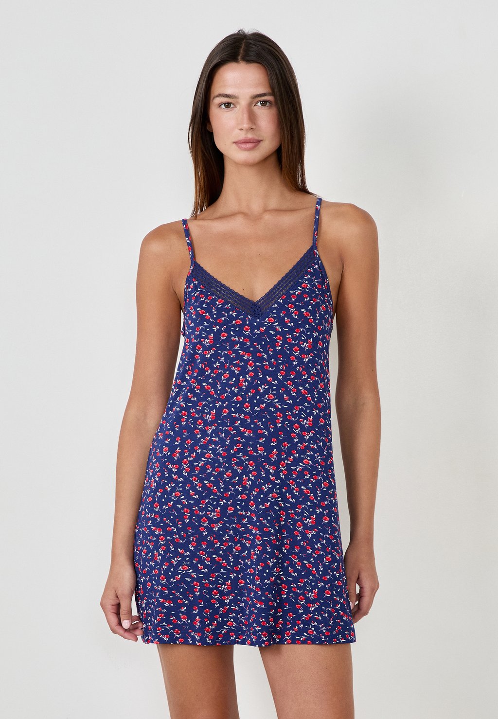 Ночная рубашка FLEURS Etam, темно-синий/меланж
Ночная рубашка FLEURS Etam, темно-синий/меланж