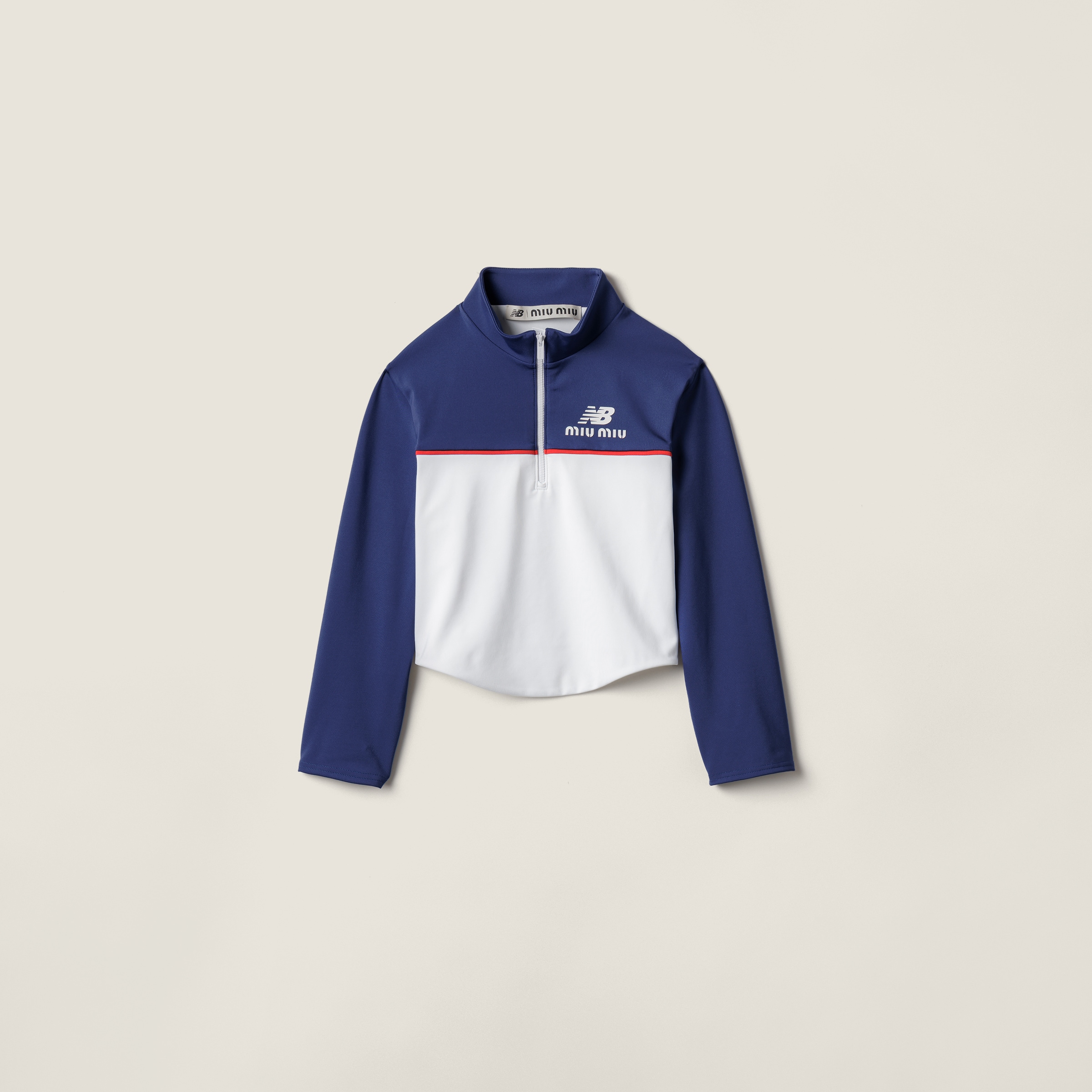 Топ из стрейчевого технического джерси MIU MIU, белый
Топ из стрейчевого технического джерси MIU MIU, белый