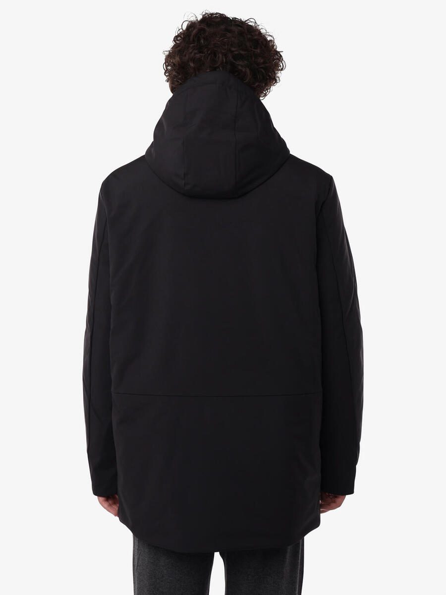 JAKED Черная синтетическая фитнес-куртка для мужчин
JAKED Черная синтетическая фитнес-куртка для мужчин