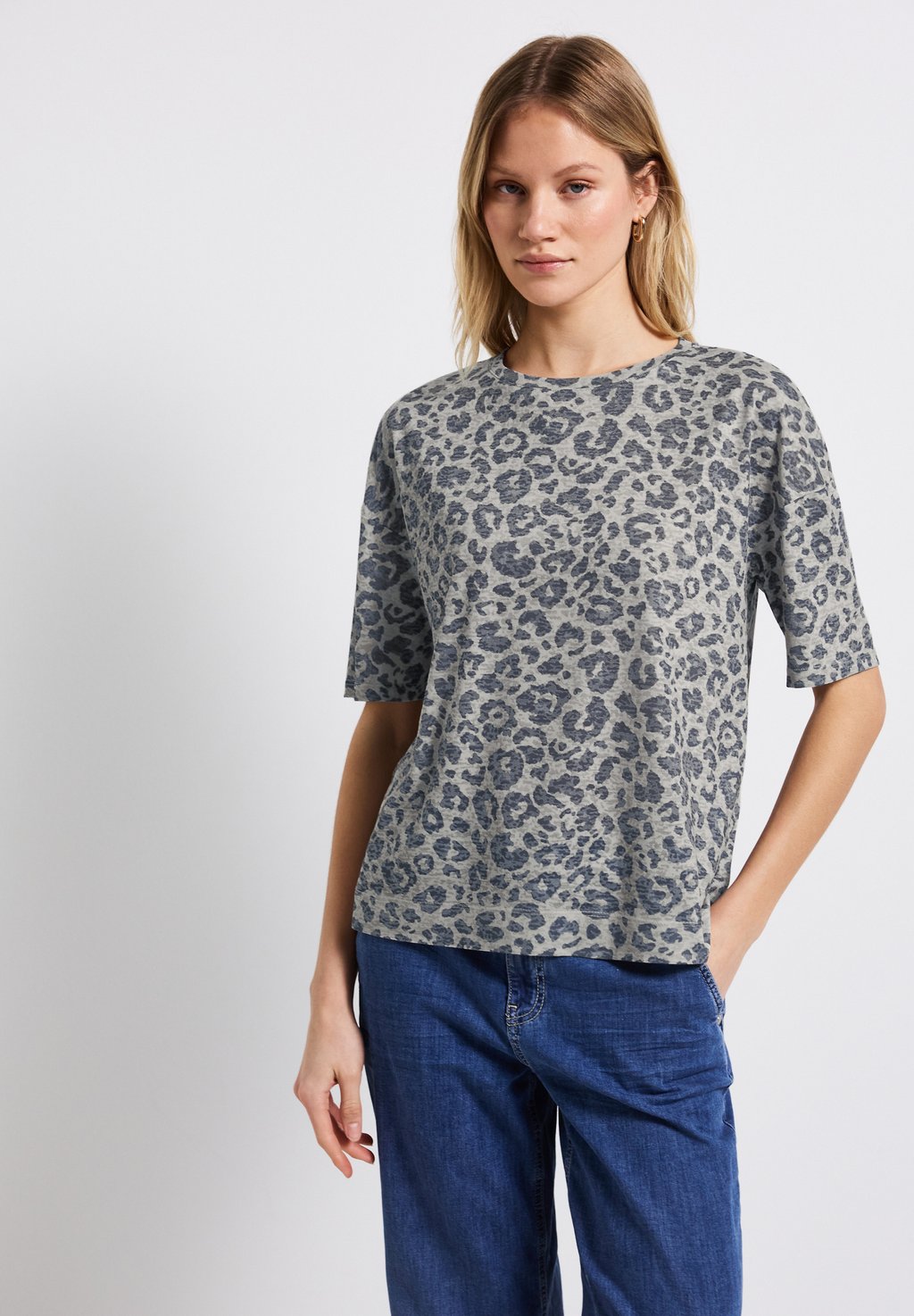 Футболка с принтом AUSBRENNER Street One, бежевый
Футболка с принтом AUSBRENNER Street One, бежевый