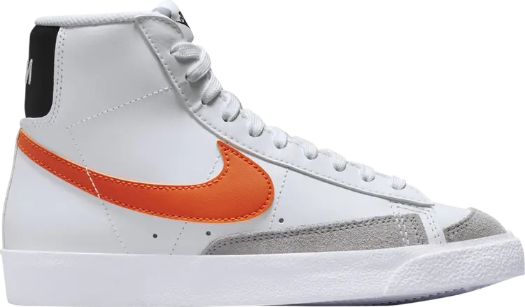 Кроссовки Blazer Mid '77 GS 'White Safety Orange', белый 
Кроссовки Blazer Mid '77 GS 'White Safety Orange', белый