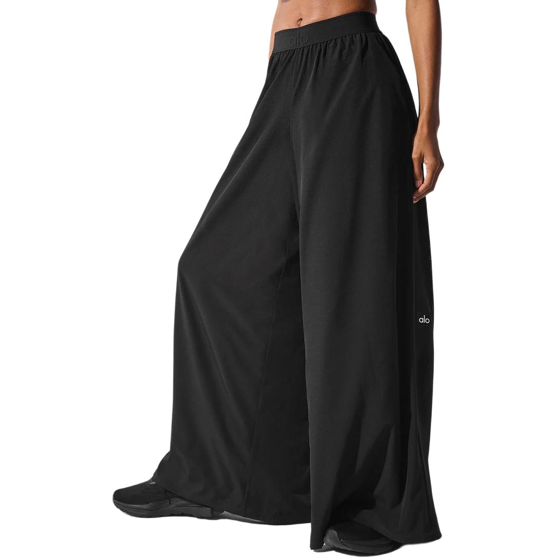 Женские повседневные брюки Alo Yoga, черный
Женские повседневные брюки Alo Yoga, черный