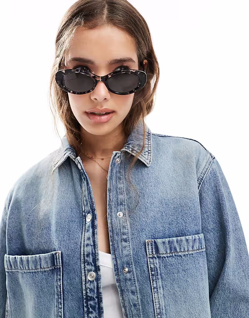 Солнцезащитные очки AllSaints Carolyn черного цвета
Солнцезащитные очки AllSaints Carolyn черного цвета