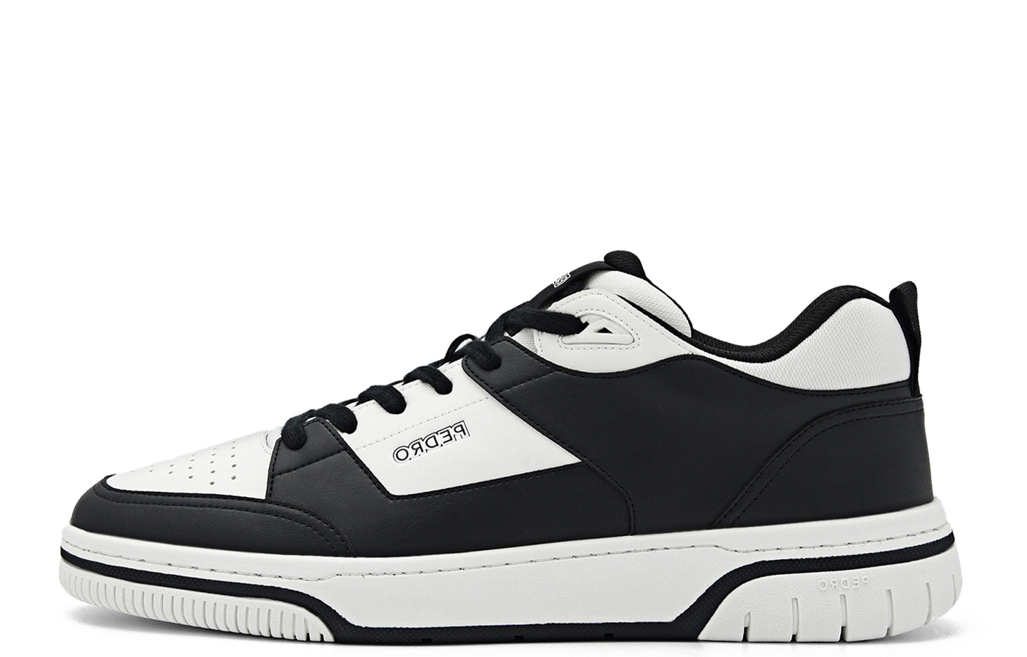 Износостойкие влагоотводящие мужские кроссовки для скейтбординга Coverage PEDRO, Black
Износостойкие влагоотводящие мужские кроссовки для скейтбординга Coverage PEDRO, Black