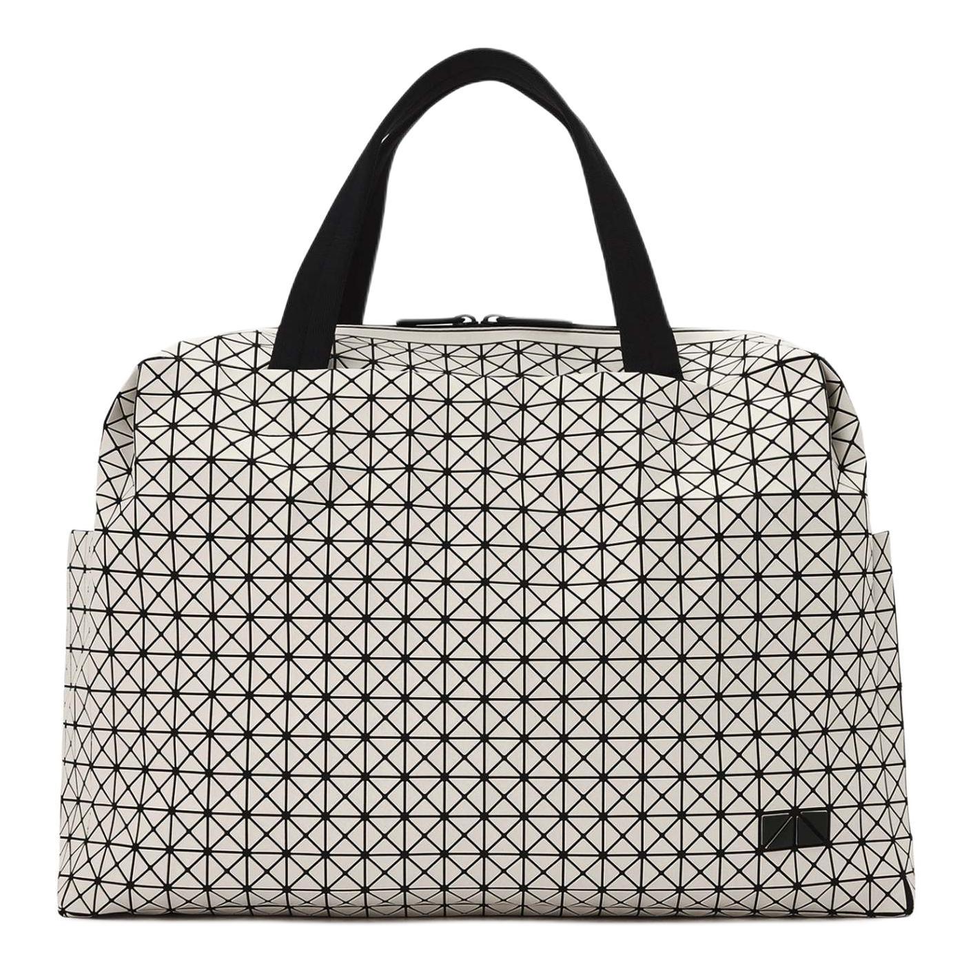 ISSEY MIYAKE Кожаная дорожная сумка унисекс песочного бежевого цвета
ISSEY MIYAKE Кожаная дорожная сумка унисекс песочного бежевого цвета