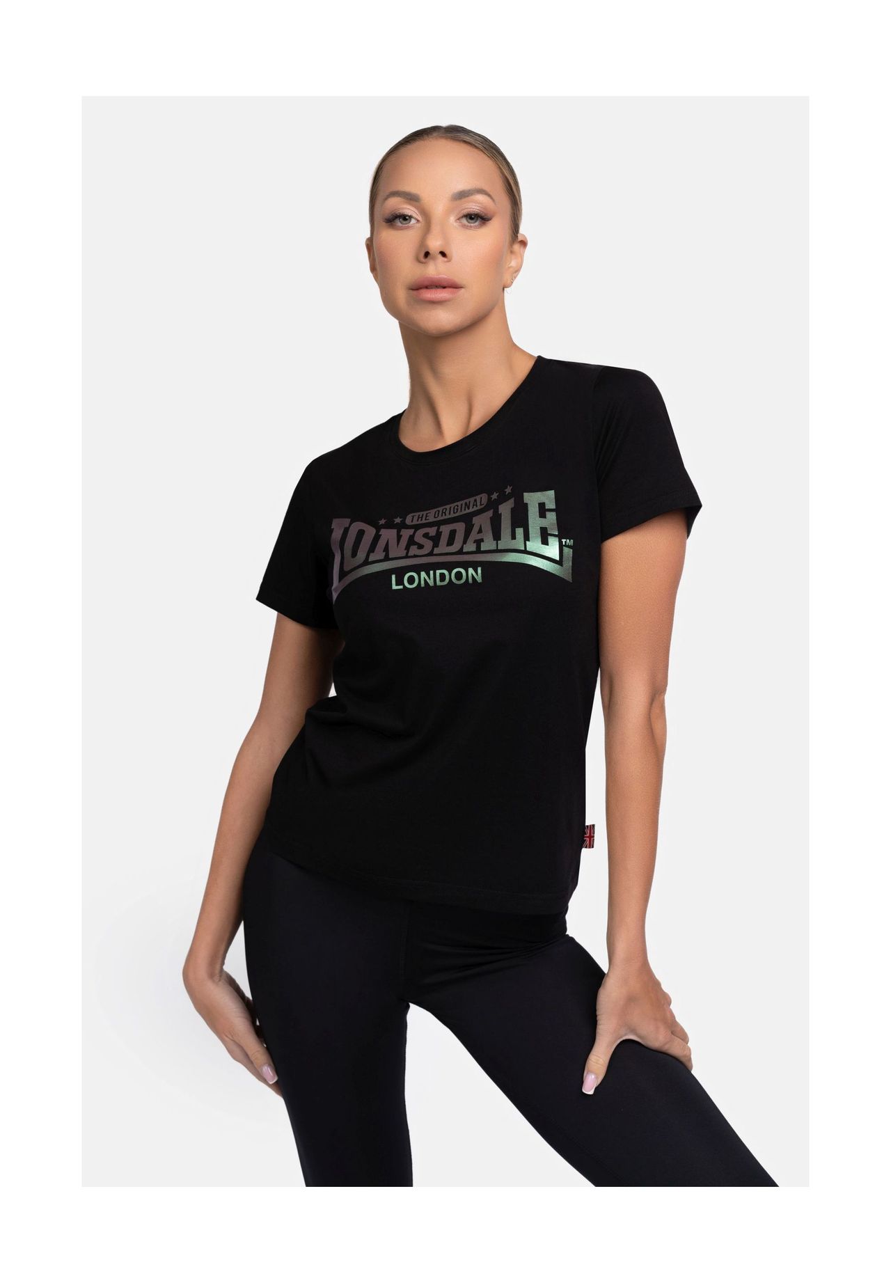 Женская футболка HARRAY LONSDALE, цвет Black/rainbow
Женская футболка HARRAY LONSDALE, цвет Black/rainbow