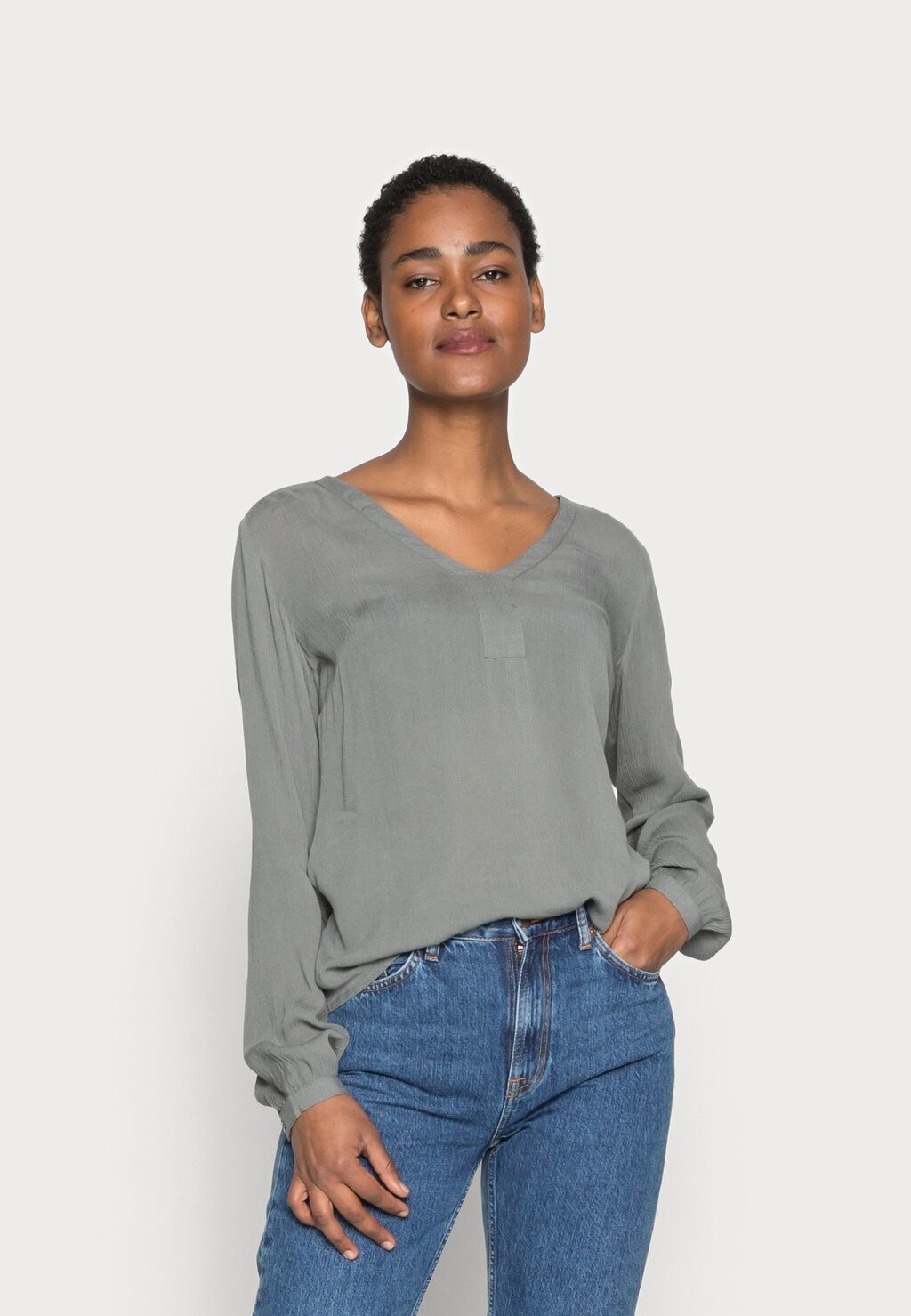 Туника Kaffe, светло-серый
Туника Kaffe, светло-серый