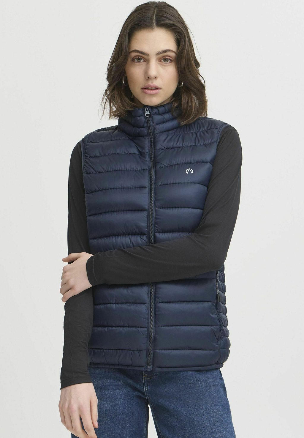 Жилет NBEdona North Bend, синий
Жилет NBEdona North Bend, синий