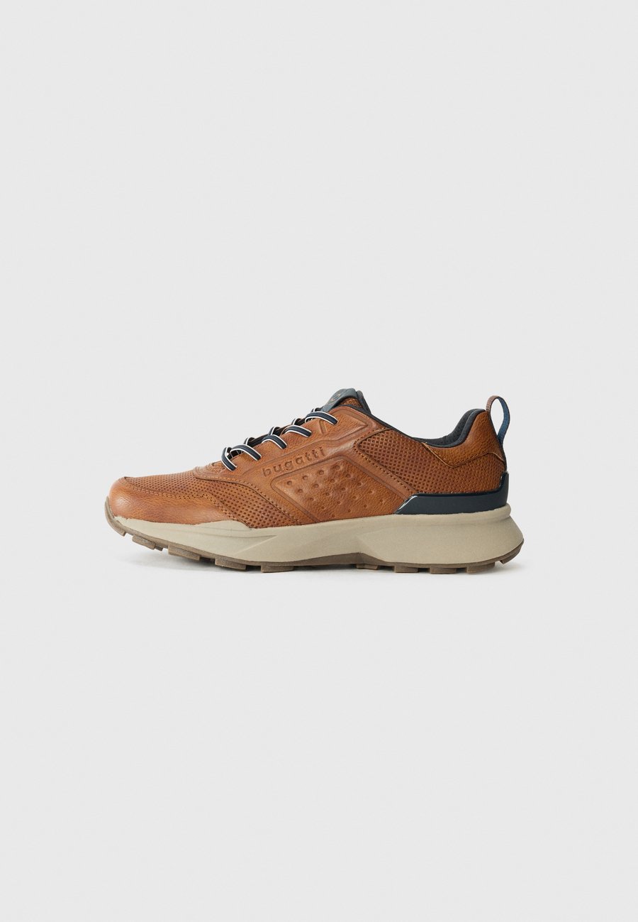 Кроссовки bugatti Trainers, Cognac
Кроссовки bugatti Trainers, Cognac