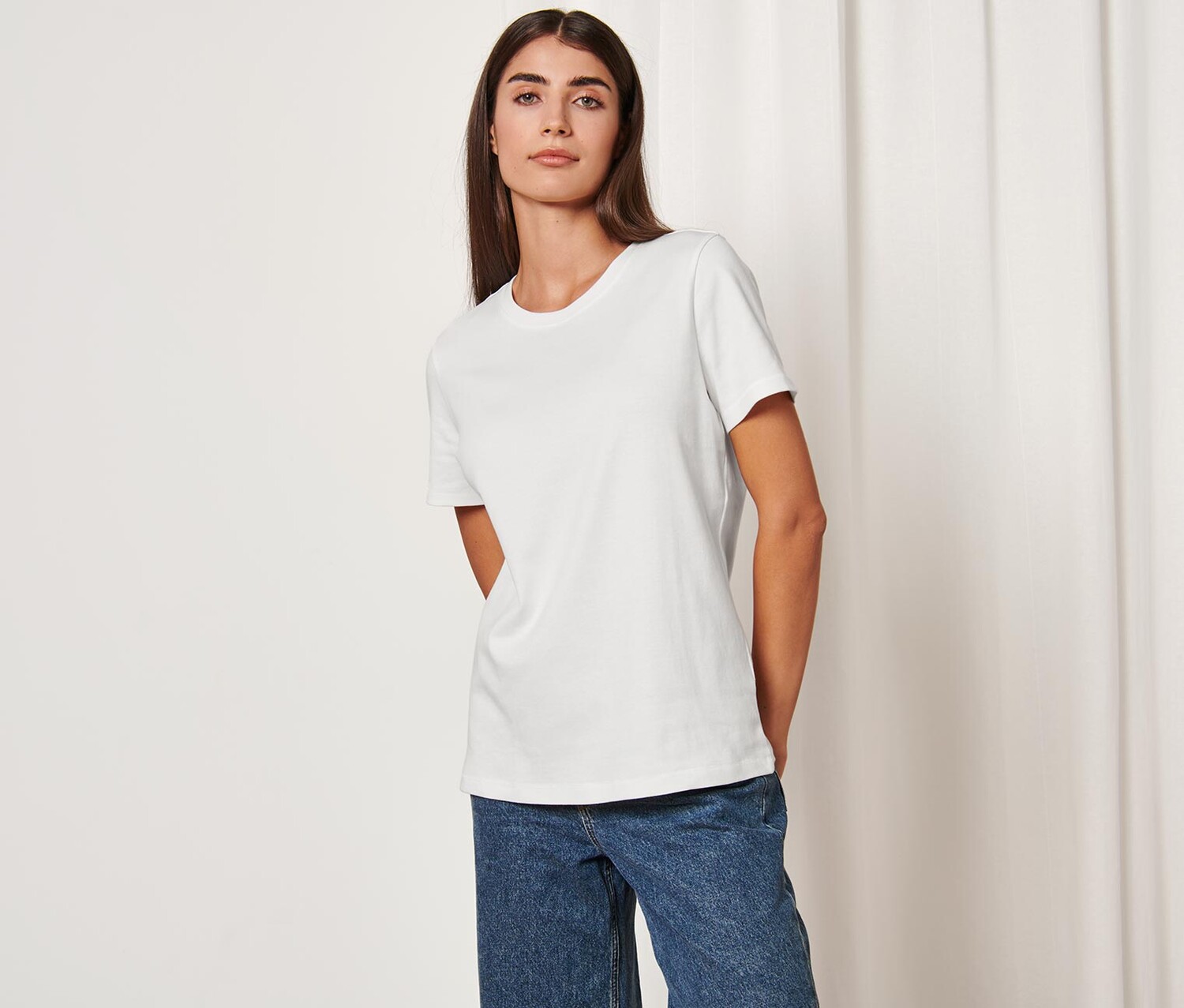 Базовая футболка кремового цвета Tchibo, кремового цвета
Базовая футболка кремового цвета Tchibo, кремового цвета