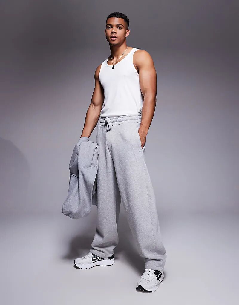 Плюшевые брюки Bershka Ballon Fit в цвете «камень»
Плюшевые брюки Bershka Ballon Fit в цвете «камень»