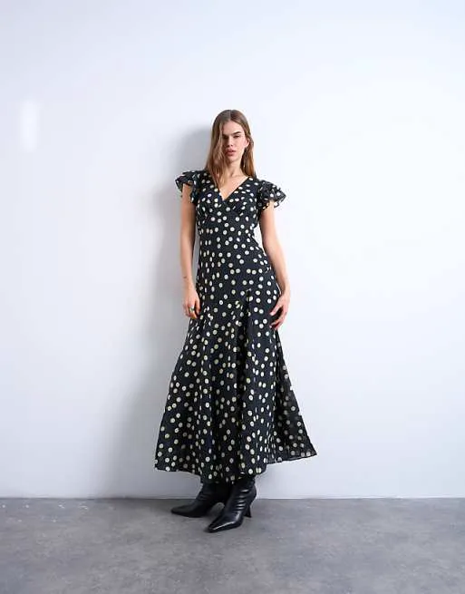 Платье миди миди с треугольными рукавами и v-образным вырезом Topshop
Платье миди миди с треугольными рукавами и v-образным вырезом Topshop