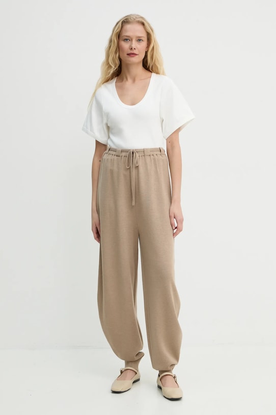 Брюки Tevana By Malene Birger, бежевый
Брюки Tevana By Malene Birger, бежевый