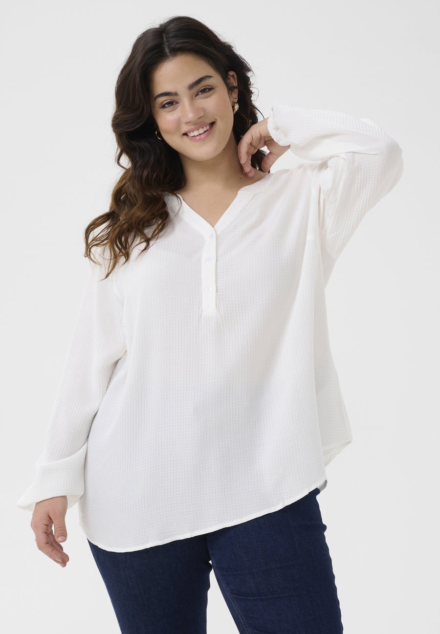 Блуза Kaffe Curve KCMAHLENA, Chalk/Off-White
Блуза Kaffe Curve KCMAHLENA, Chalk/Off-White