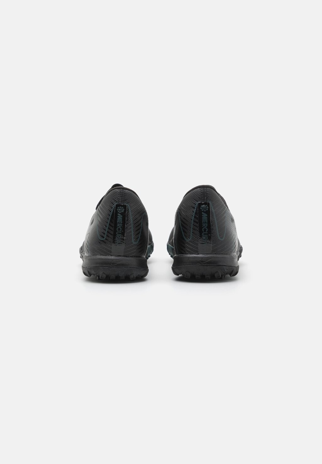 Футбольные бутсы ZOOM VAPOR 16 ACADEMY TF Nike, черный
Футбольные бутсы ZOOM VAPOR 16 ACADEMY TF Nike, черный