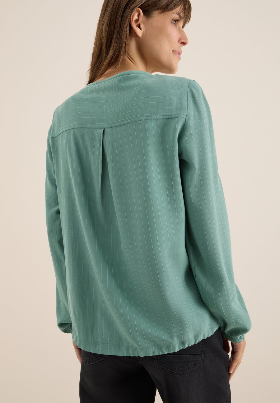 Блуза Cecil Blouse, Grün/Green
Блуза Cecil Blouse, Grün/Green
