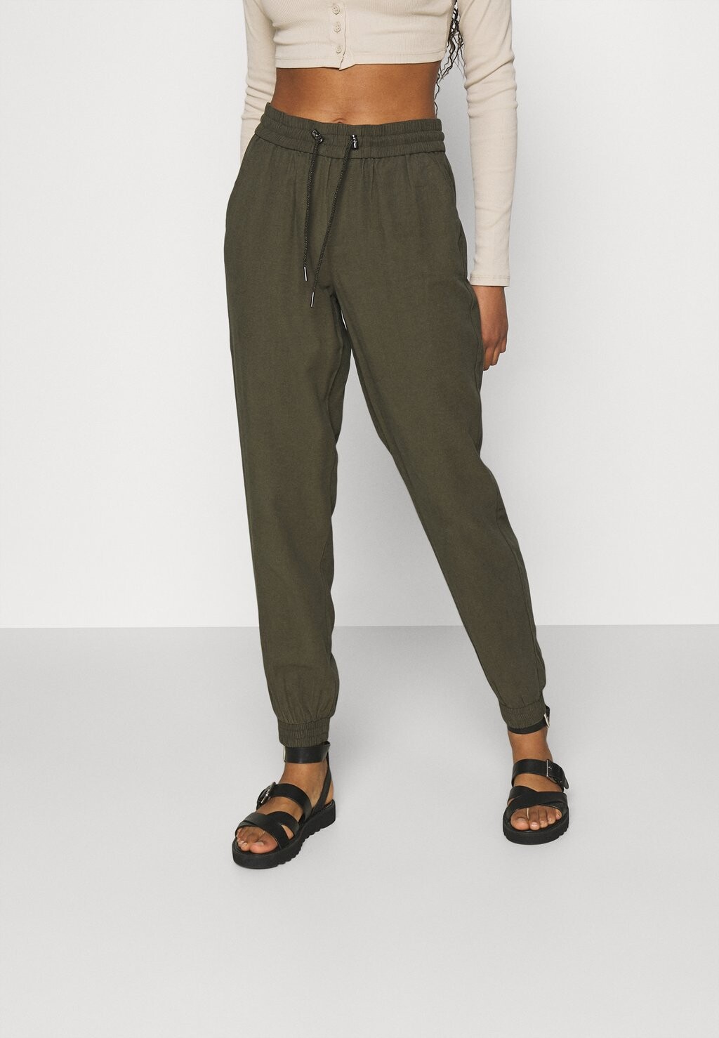 Спортивные брюки ONLY, Серый, Спортивные брюки ONLY
Спортивные брюки ONLY, Серый, Спортивные брюки ONLY