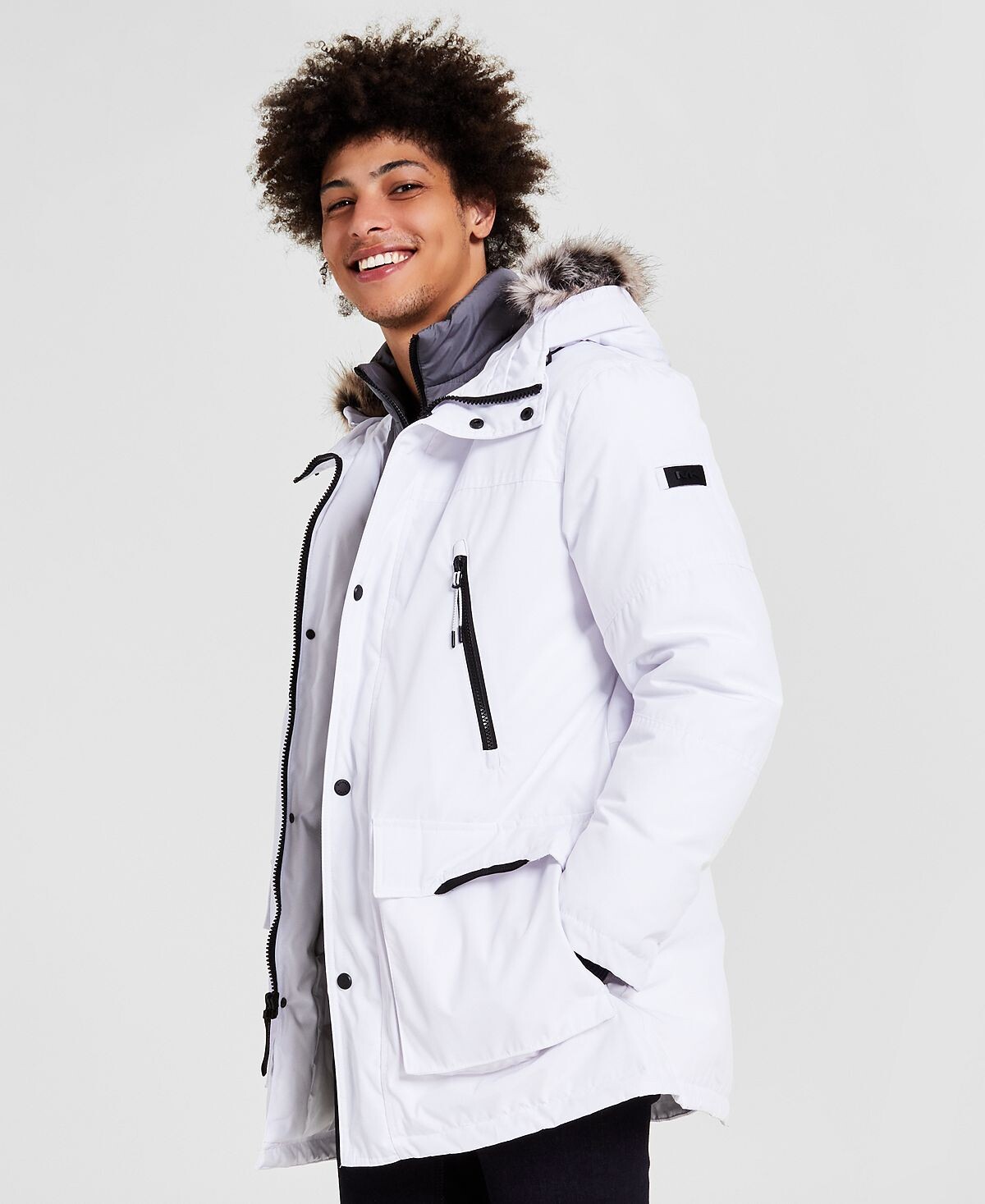 Мужская парка с трубкой и нагрудником с капюшоном michael kors, созданная для macy's Michael Kors, белый 
Мужская парка с трубкой и нагрудником с капюшоном michael kors, созданная для macy's Michael Kors, белый