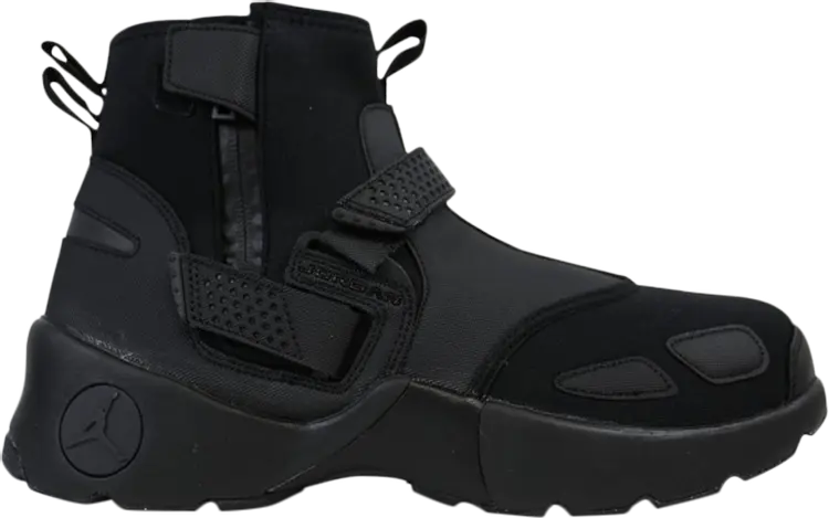 Кроссовки Jordan Trunner LX High Triple Black, черный
Кроссовки Jordan Trunner LX High Triple Black, черный