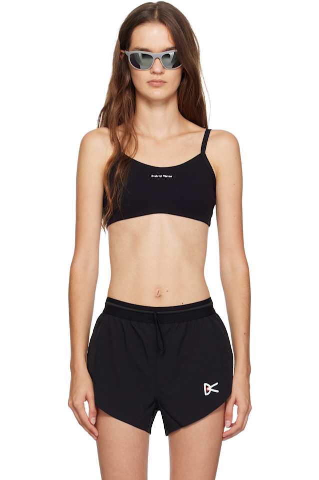 Спортивный бюстгальтер студии District Vision, черный
Спортивный бюстгальтер студии District Vision, черный