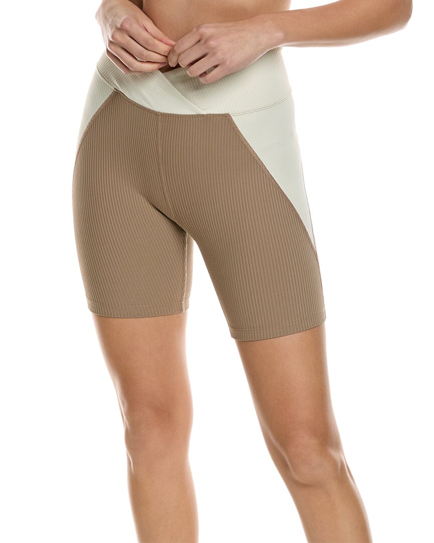 Год Наш Риббл Студио Байкер Шорты Year of Ours, коричневый
Год Наш Риббл Студио Байкер Шорты Year of Ours, коричневый