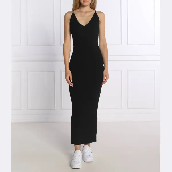 Легендарное платье Calvin Klein, черный
Легендарное платье Calvin Klein, черный