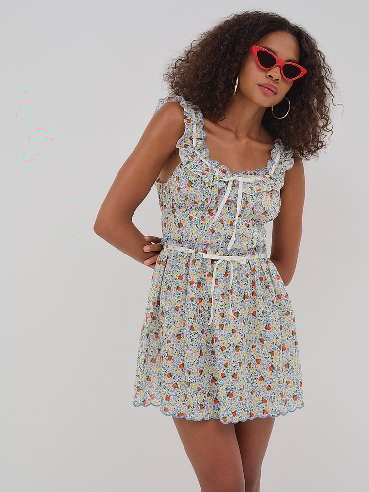 Платье-Комбинация «Клубничный поцелуй» For Love & Lemons, мультиколор
Платье-Комбинация «Клубничный поцелуй» For Love & Lemons, мультиколор
