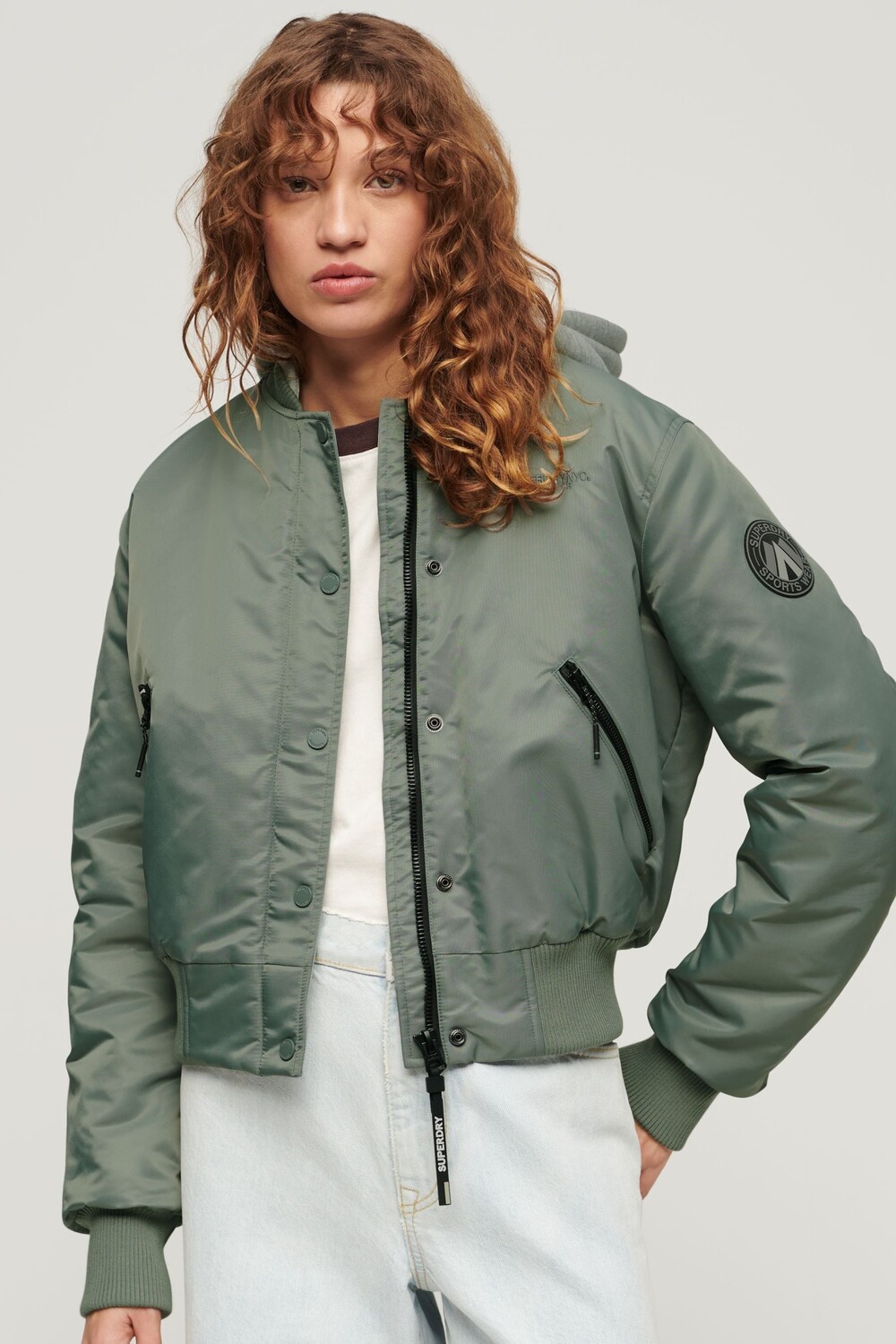 Бомбер с капюшоном Superdry, зеленый
Бомбер с капюшоном Superdry, зеленый