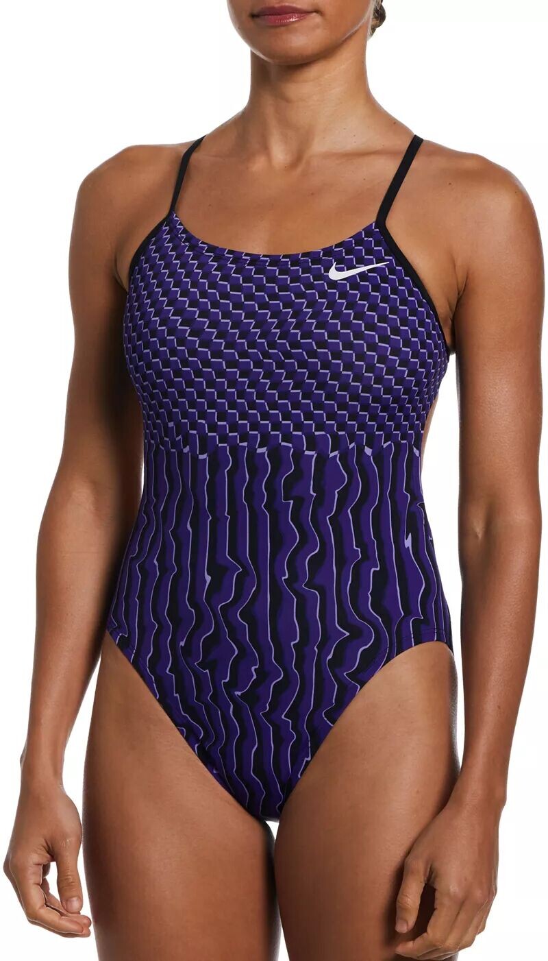 Женская цельная рубашка в клетку Nike Drippy с вырезом
Женская цельная рубашка в клетку Nike Drippy с вырезом