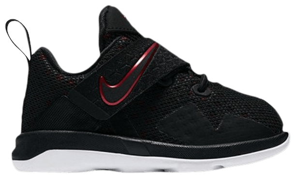 Кроссовки Nike LeBron 14 TD 'Bred', черный
Кроссовки Nike LeBron 14 TD 'Bred', черный