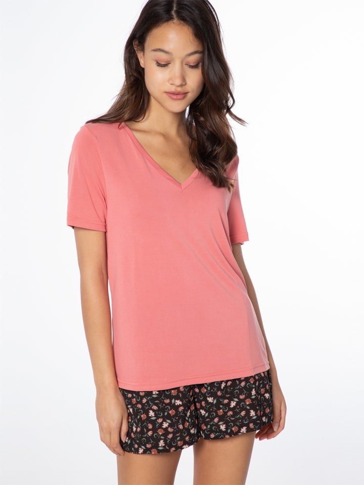 Футболка Protest, розовый
Футболка Protest, розовый