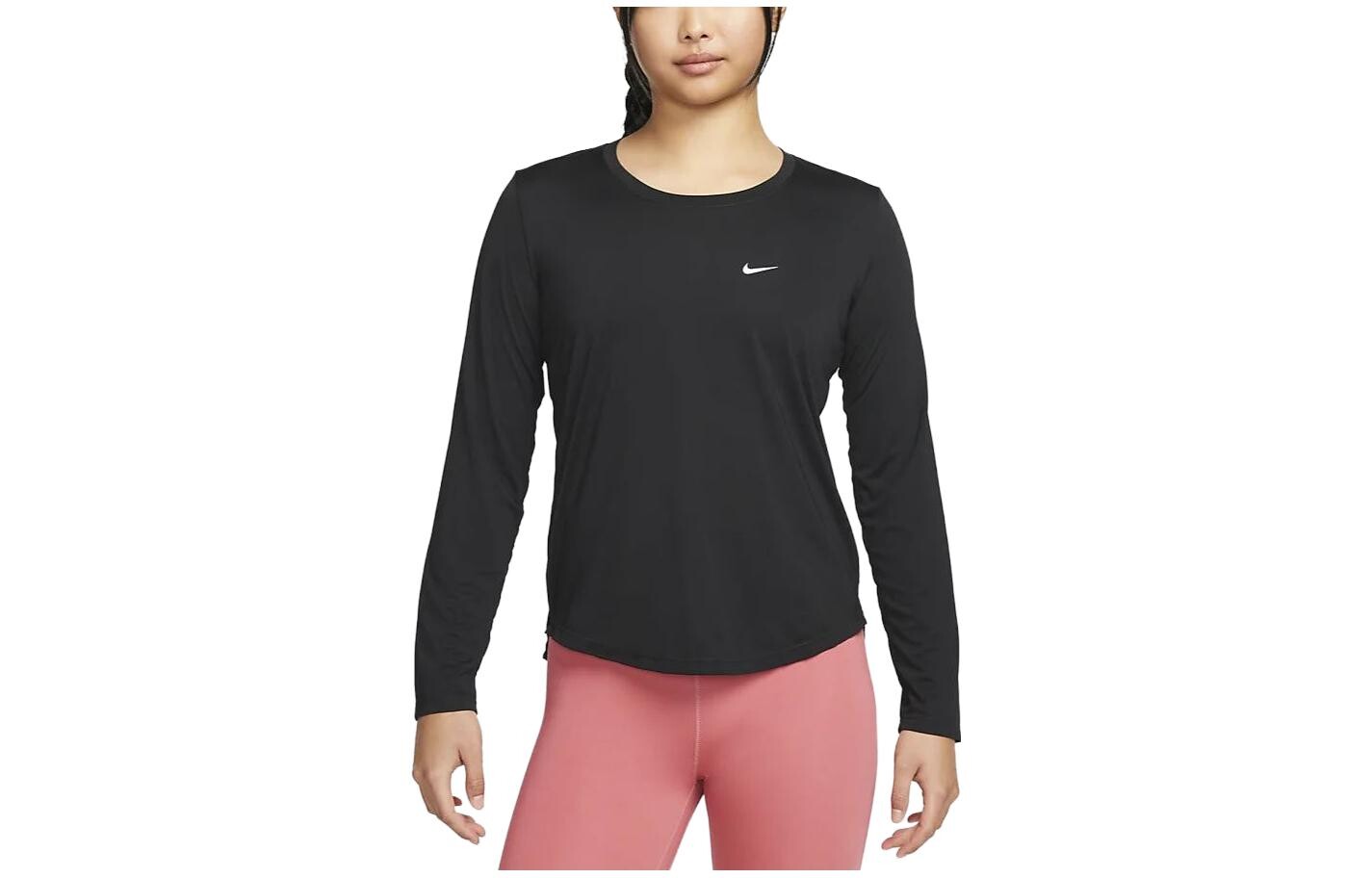 Футболка женская черная Nike
Футболка женская черная Nike