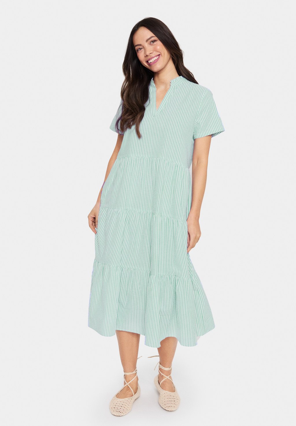 Повседневное платье ELMIKO Saint Tropez, зеленый
Повседневное платье ELMIKO Saint Tropez, зеленый