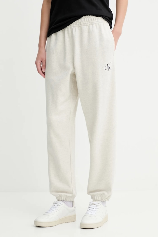 Спортивные штаны Calvin Klein Jeans, бежевый
Спортивные штаны Calvin Klein Jeans, бежевый