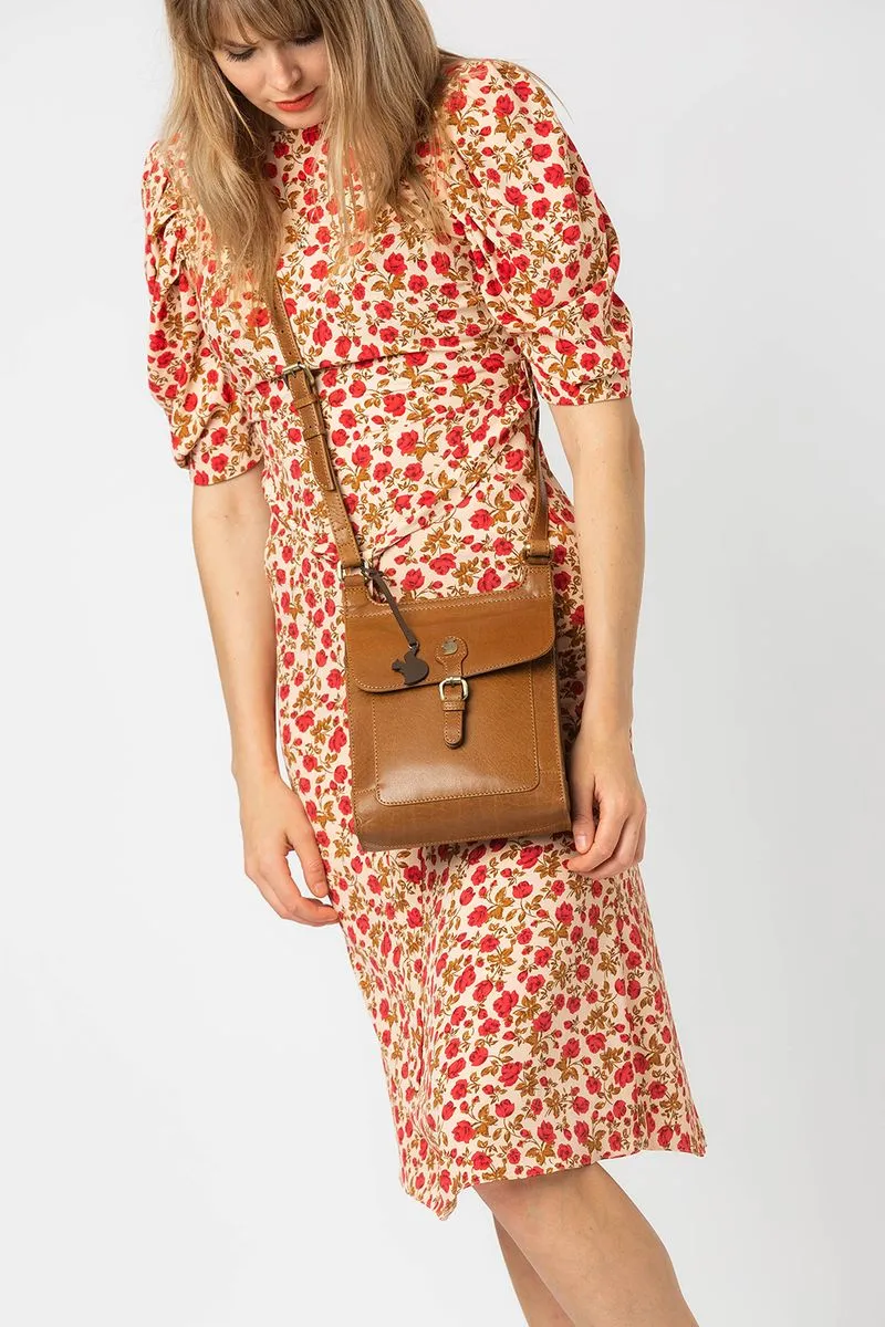 Кожаная сумка через плечо 'Sasha' Conkca London, коричневый
Кожаная сумка через плечо 'Sasha' Conkca London, коричневый