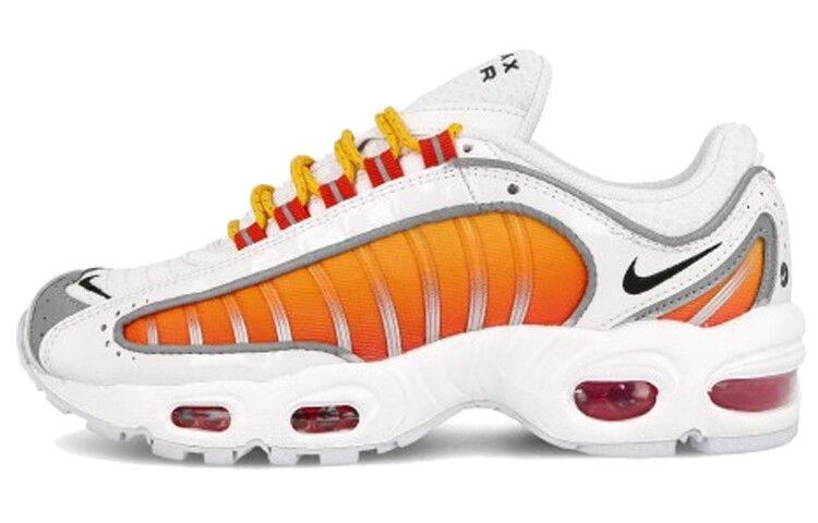 Женские беговые кроссовки Nike Air Max Tailwind
Женские беговые кроссовки Nike Air Max Tailwind