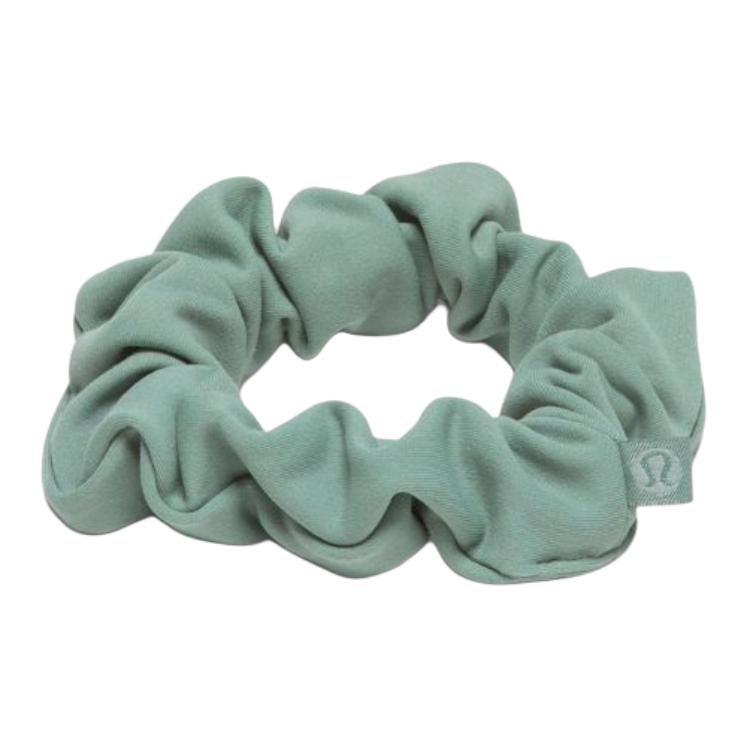 Lululemon Полиэстеровая резинка для волос Women's Crater Blue
Lululemon Полиэстеровая резинка для волос Women's Crater Blue