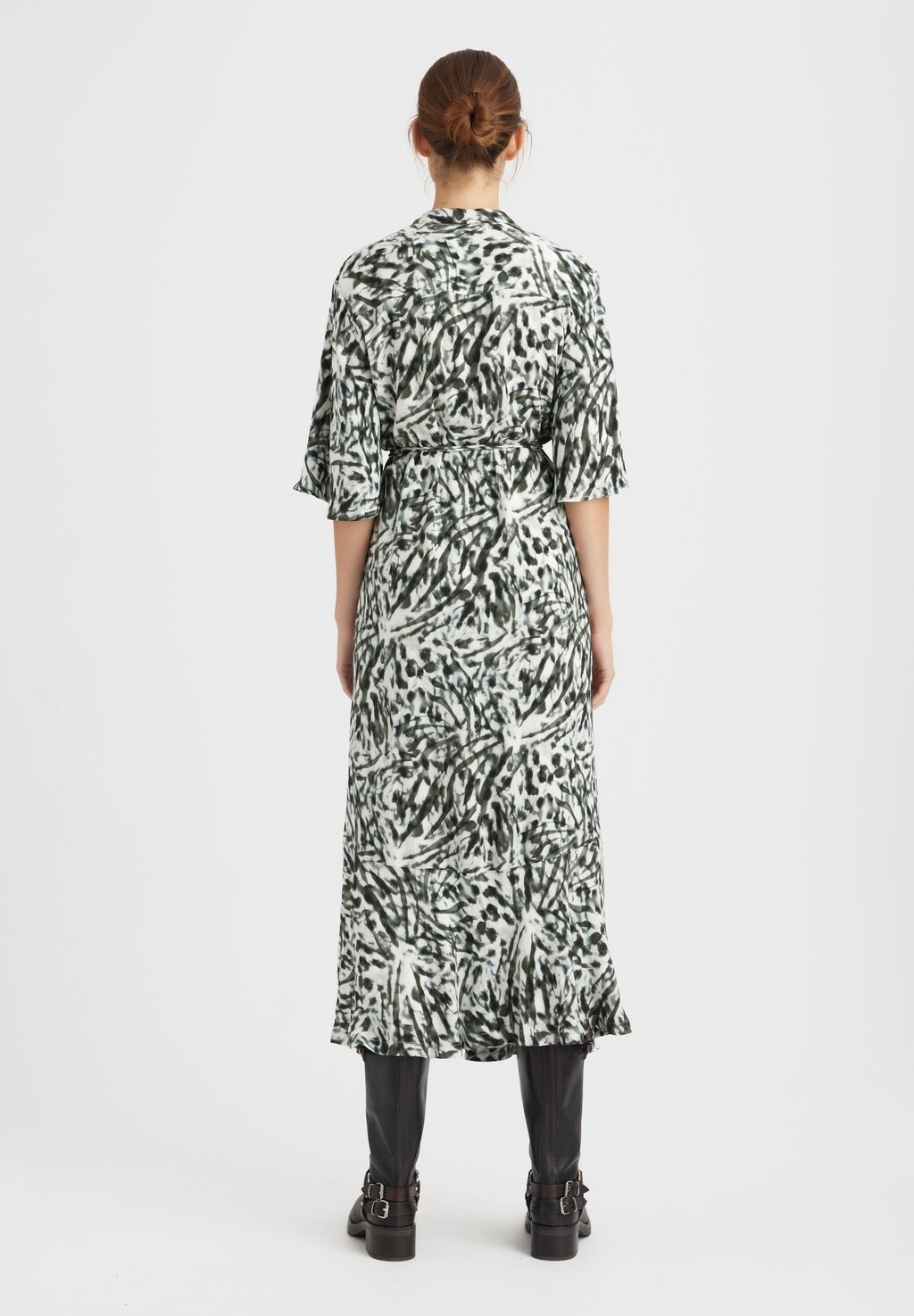 Дневное платье Gestuz, мультиколор
Дневное платье Gestuz, мультиколор