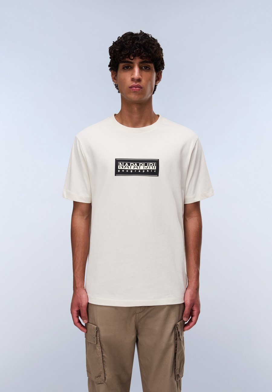 Футболка Napapijri LOGO, Beige Dimity/Beige, Бежевый, Футболка Napapijri LOGO, Beige Dimity/Beige
Футболка Napapijri LOGO, Beige Dimity/Beige, Бежевый, Футболка Napapijri LOGO, Beige Dimity/Beige