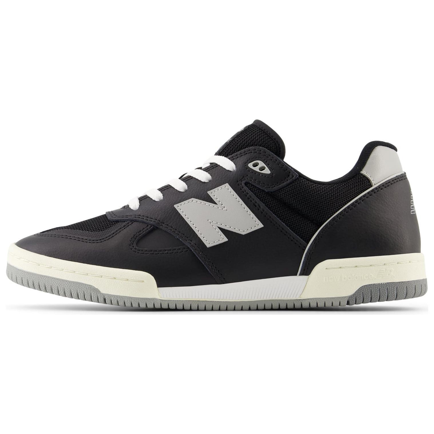 Tom Knox X Numeric 600 'Black Rain Cloud' New Balance, черный/белый
Tom Knox X Numeric 600 'Black Rain Cloud' New Balance, черный/белый