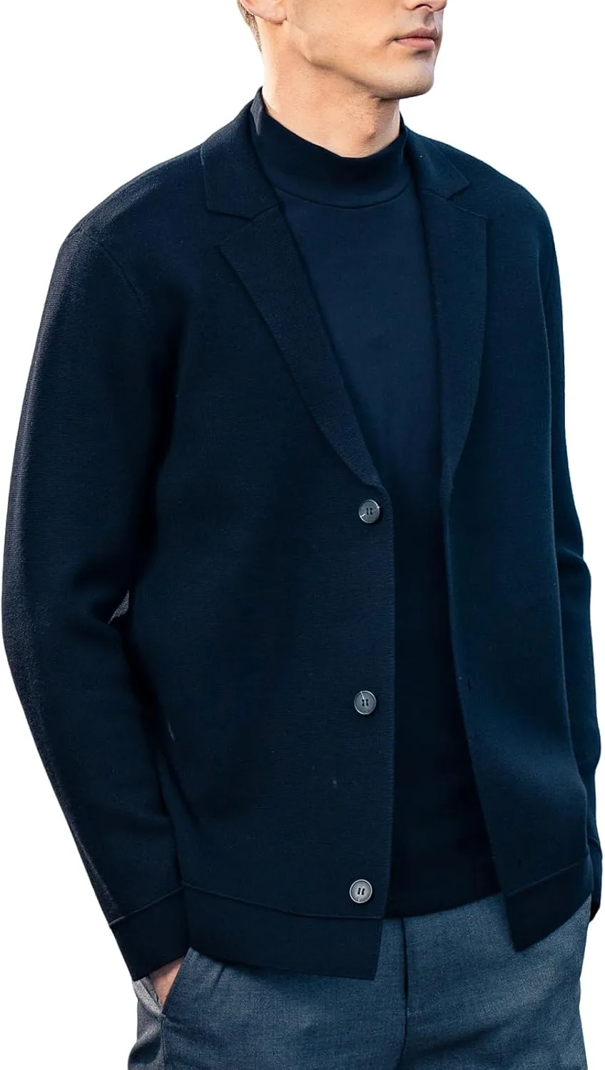 Кардиган V-образным вырезом, мужской, Lazy Style ZVX
Кардиган V-образным вырезом, мужской, Lazy Style ZVX