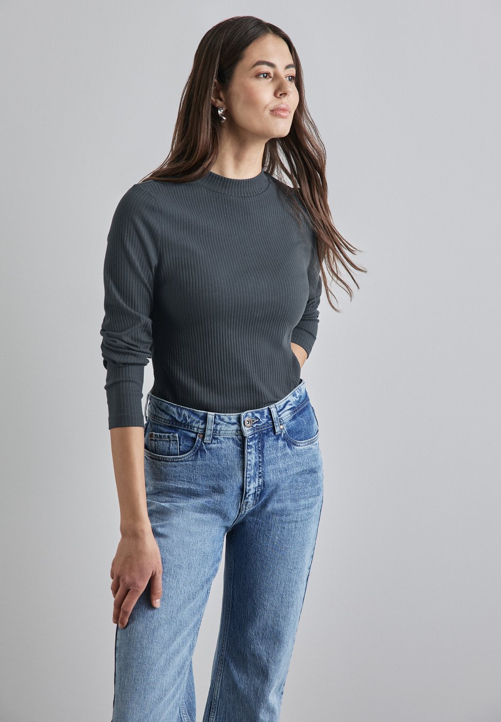 Рубашка с длинными рукавами MIT STRUKTUR Street One, темно-зеленый
Рубашка с длинными рукавами MIT STRUKTUR Street One, темно-зеленый