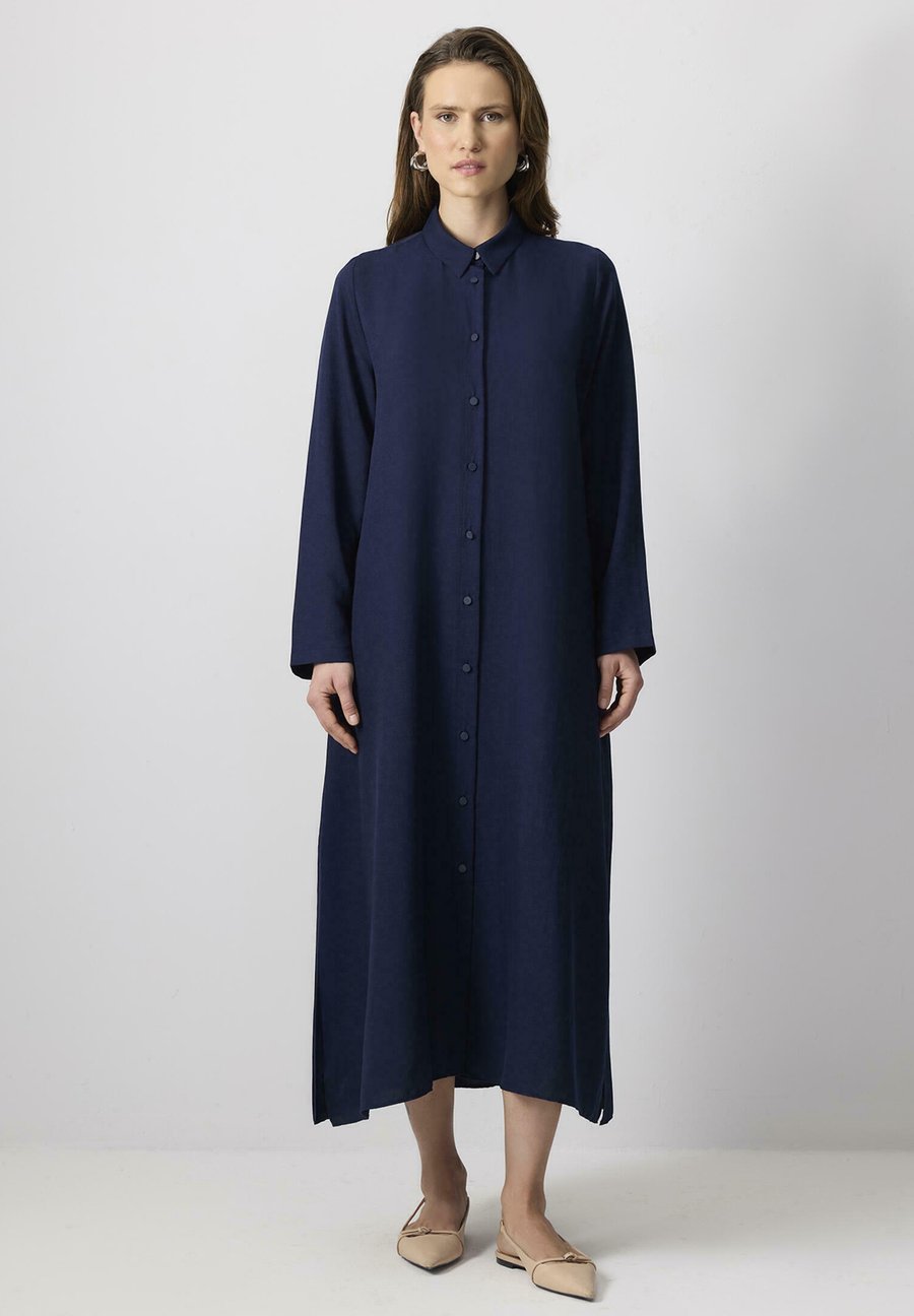 Платье Touché Privé Shirt dress, Navy Blue/Dark Blue
Платье Touché Privé Shirt dress, Navy Blue/Dark Blue