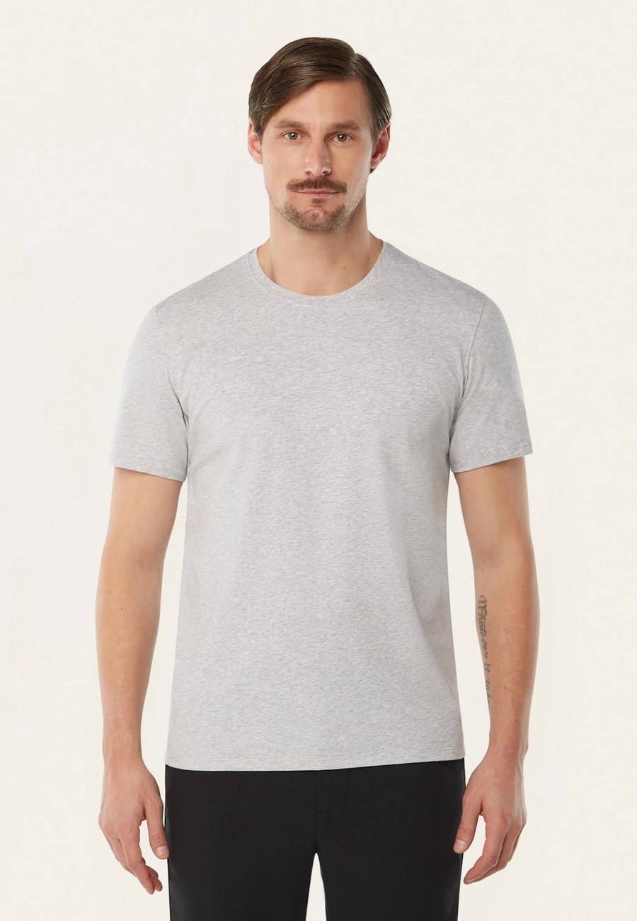 Футболка LABFRESH SWEAT-BLOCKING, Light Grey/Grey, Серый, Футболка LABFRESH SWEAT-BLOCKING, Light Grey/Grey
Футболка LABFRESH SWEAT-BLOCKING, Light Grey/Grey, Серый, Футболка LABFRESH SWEAT-BLOCKING, Light Grey/Grey